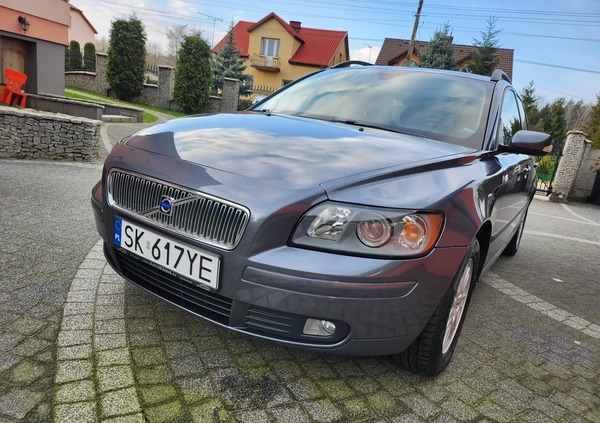 Volvo V50 cena 16400 przebieg: 170000, rok produkcji 2006 z Poręba małe 92